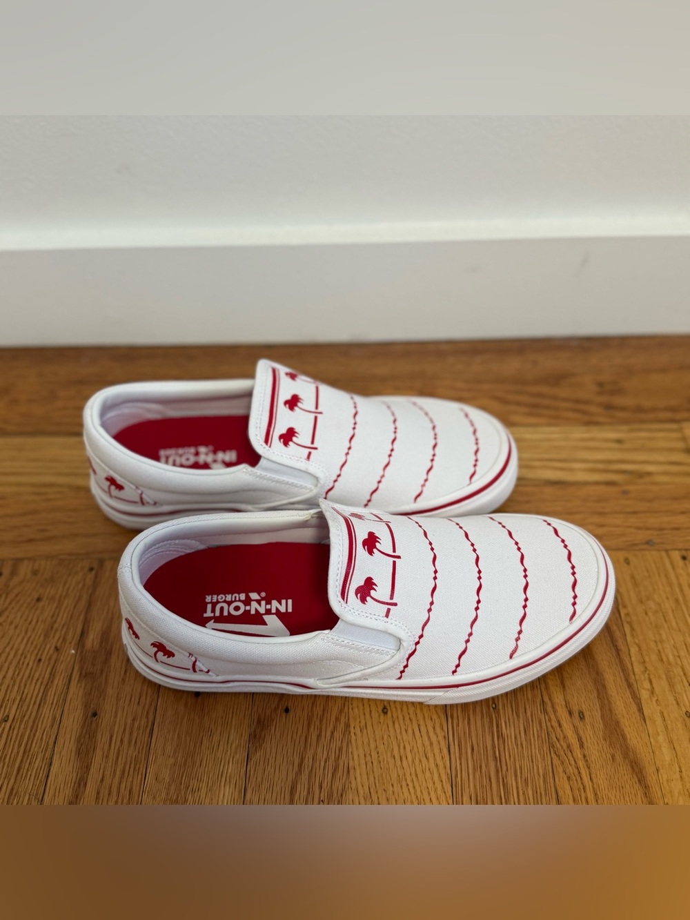 In n out Slip-On Canvas Shoes